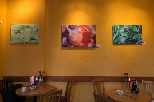 Ausstellung "Seelenbilder" im Café Fiasko 2012-2013